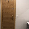 Perchas de la puerta del baño