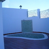 piscina de vivienda de esquina