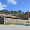 Piscina y casa