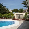 Piscina y Terraza en Vivienda Ampliada en Marbella