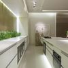 Plantas artificiales en la cocina