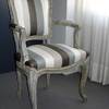Silla restaurada y tapizada