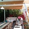 Terraza con lámparas