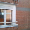 Ventana perfil de aluminio con persiana
