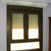 Ventanas de PVC Kömmerling color bronce